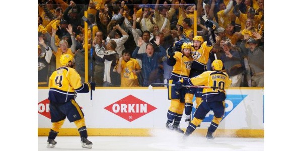 Nashville Predators slog Tampa Bay Lightning